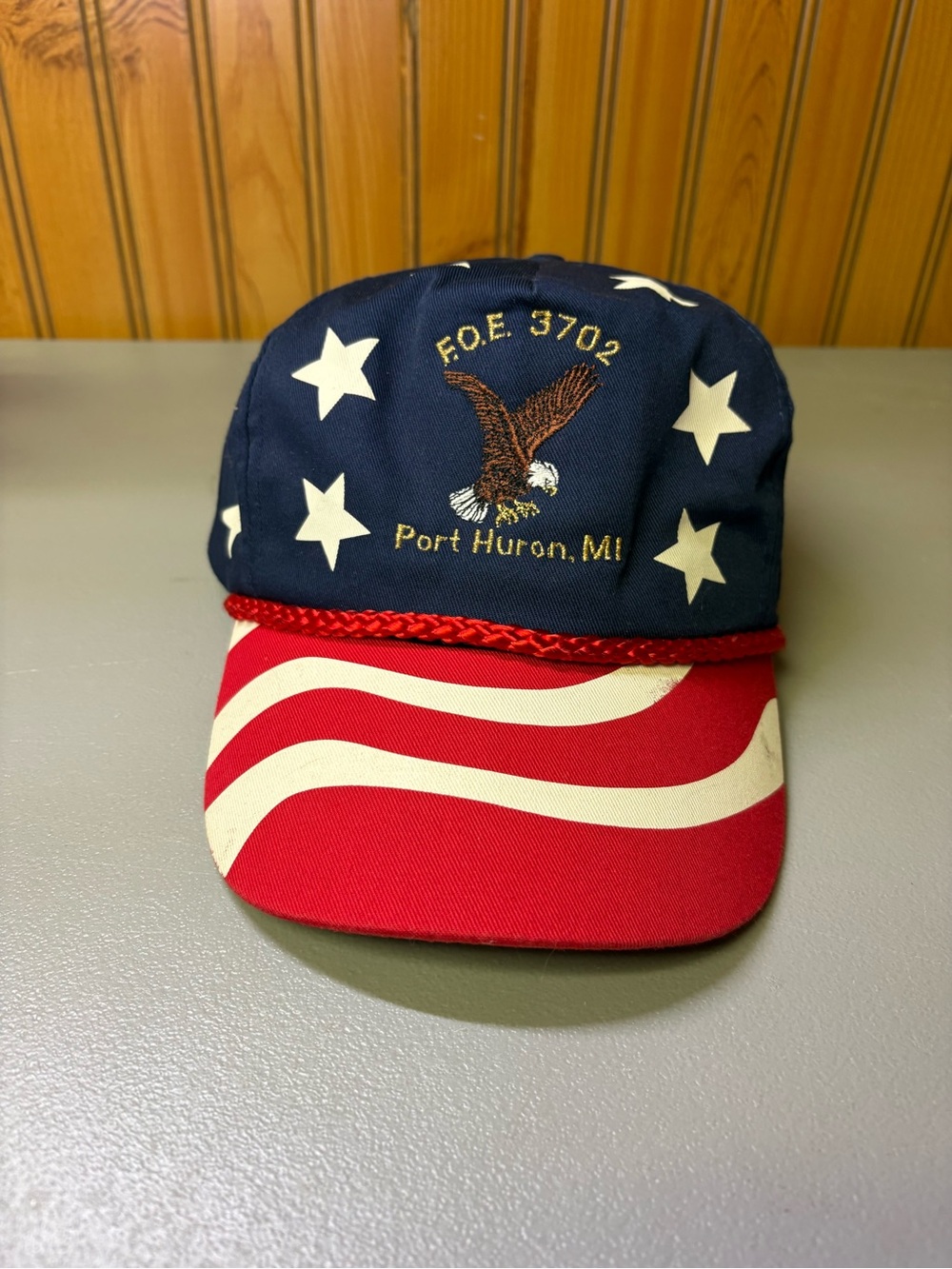 Patriotic Eagle Embroidered Baseball Cap - Navy & Red